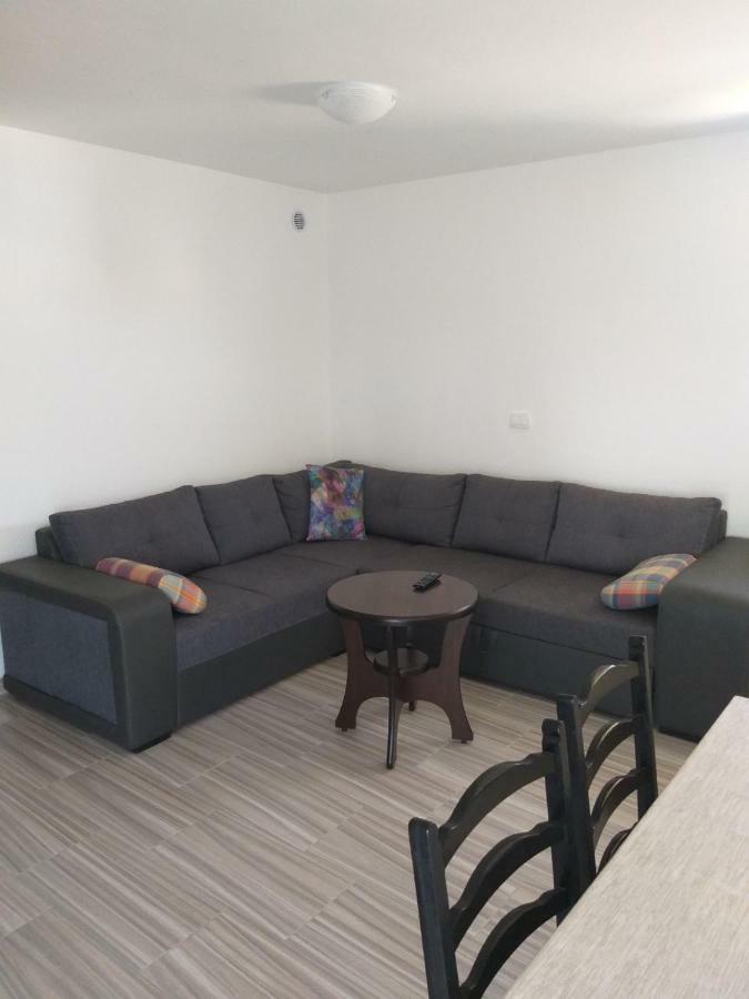 Apartments Bartol Vir Ngoại thất bức ảnh